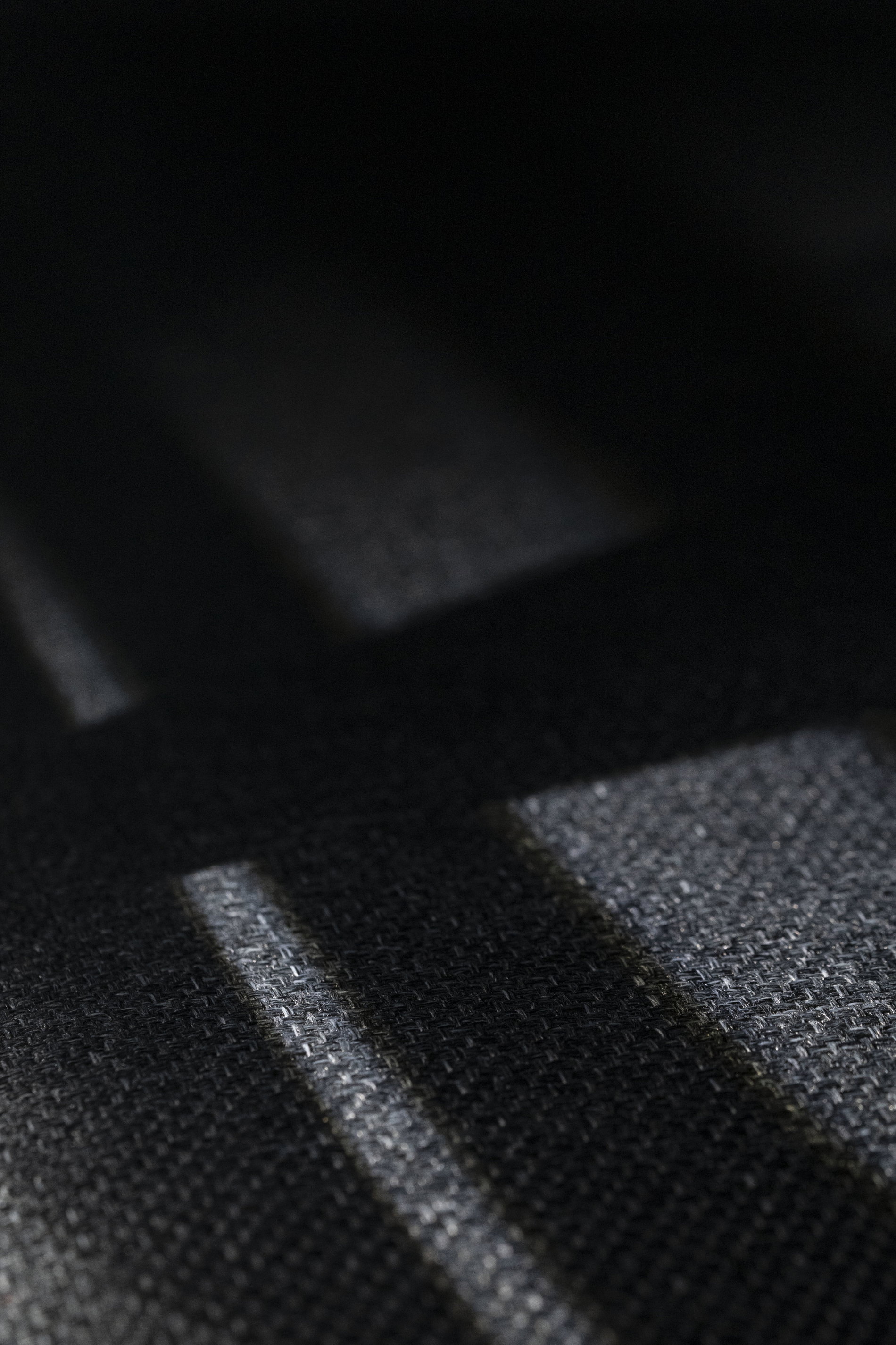 Tissu gris acier Mise en scène